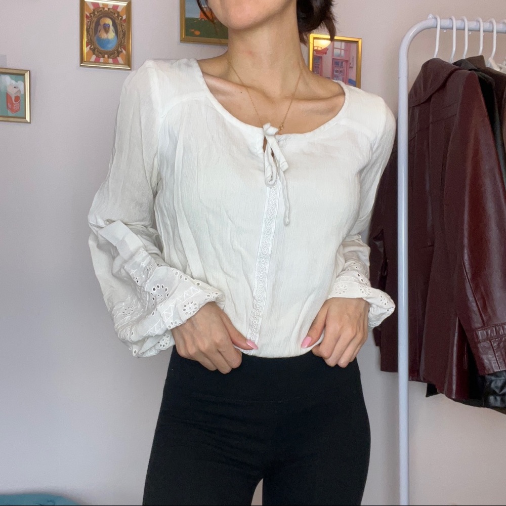 HOLLISTER White Peasant Top